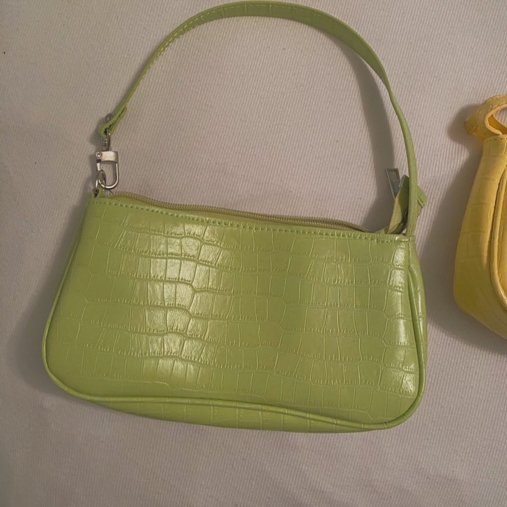 shoulder bag bundle!! - Picture 3 of 4